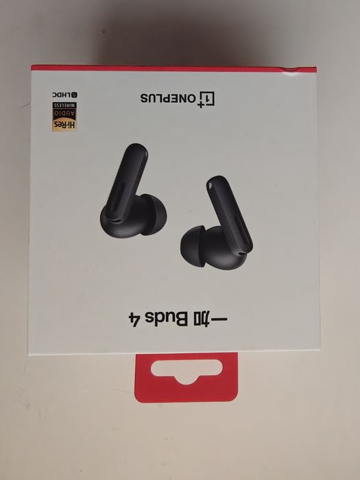 Наушники OnePlus buds 4