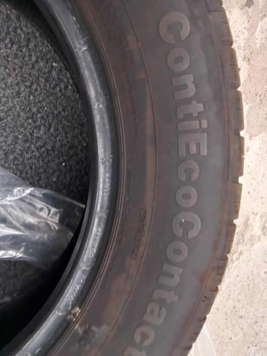 Vand 4 buc. anvelope vara Continental .