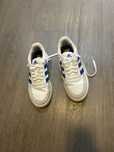 Vand adidas numarul 41