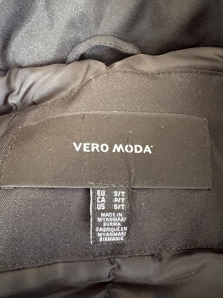 Яке Vero moda