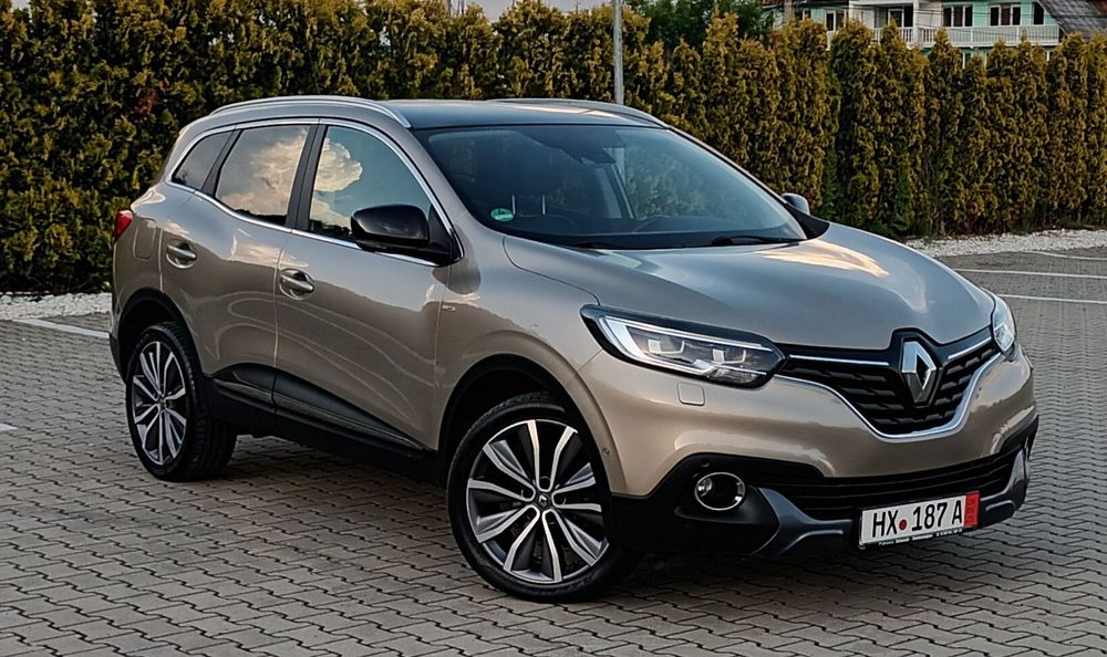Renault kadjar  4X4  BOSSE 1.6 dci 131 cp   . panoramic