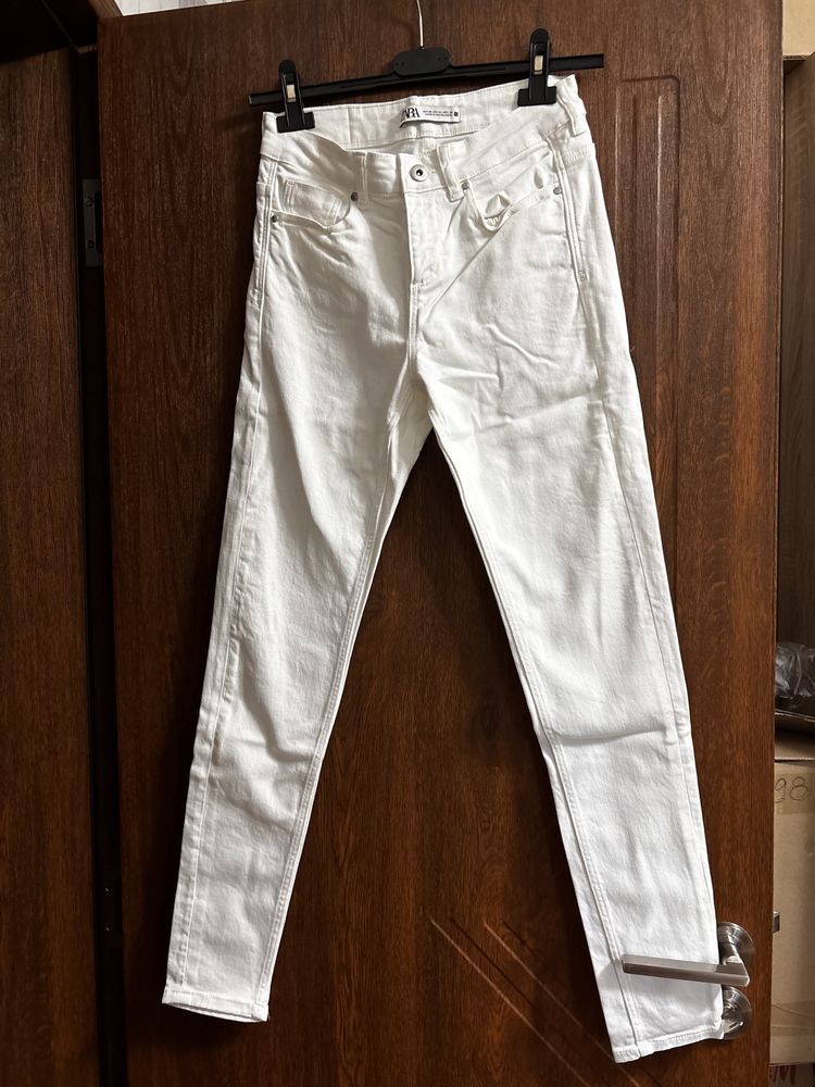 Дамски дънки Zara