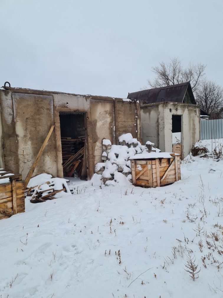 Продам  дачу  сад Берёзка, первый дом от предсидателя,  рядом остановк