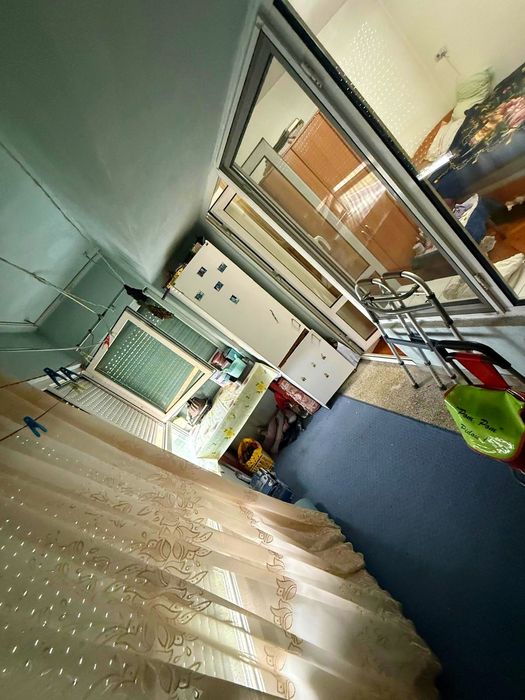 Vând apartament calea Galați