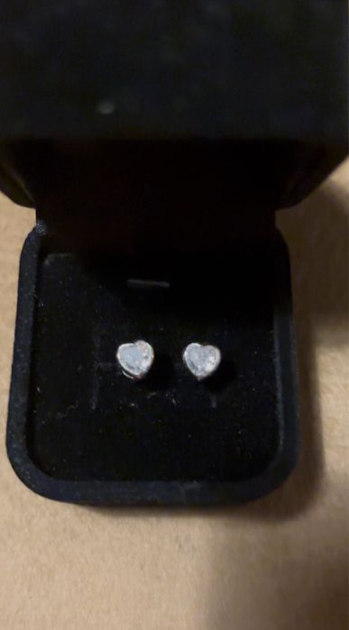 Сребърни обеци сърчица