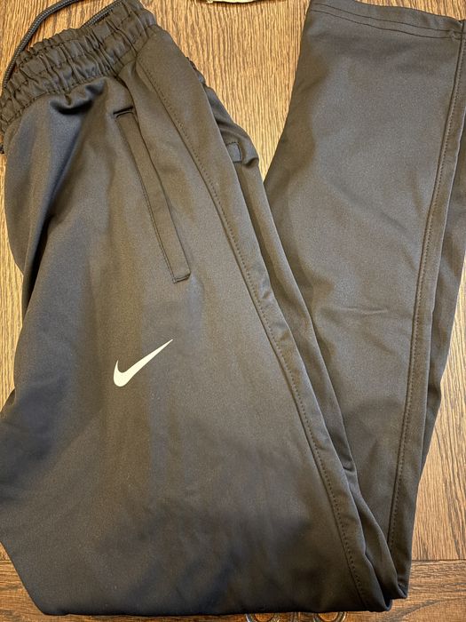 Pantaloni nike M