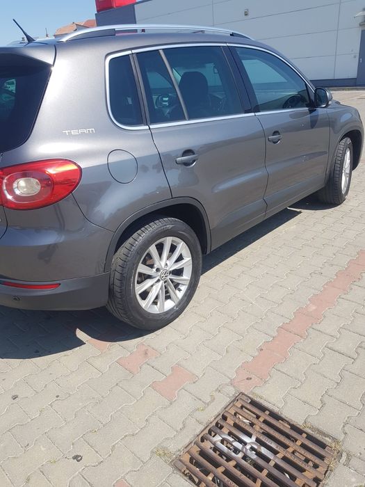 Vând VW Tiguan 2011