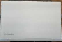 Laptop i3 Toshiba impecabil display de 17,3 "