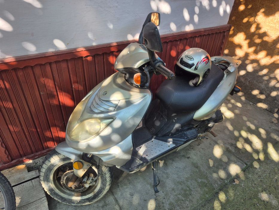 Vand motoscuter 80 cm3