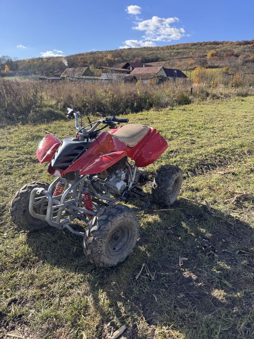 Vând atv de 200 cc