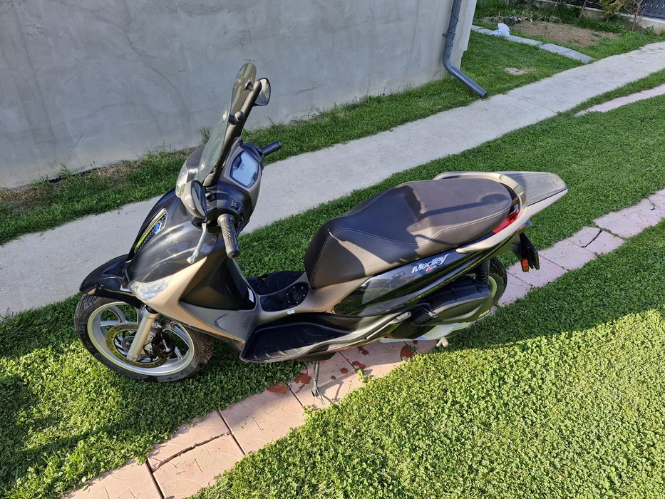Piaggio Medley 155 2024