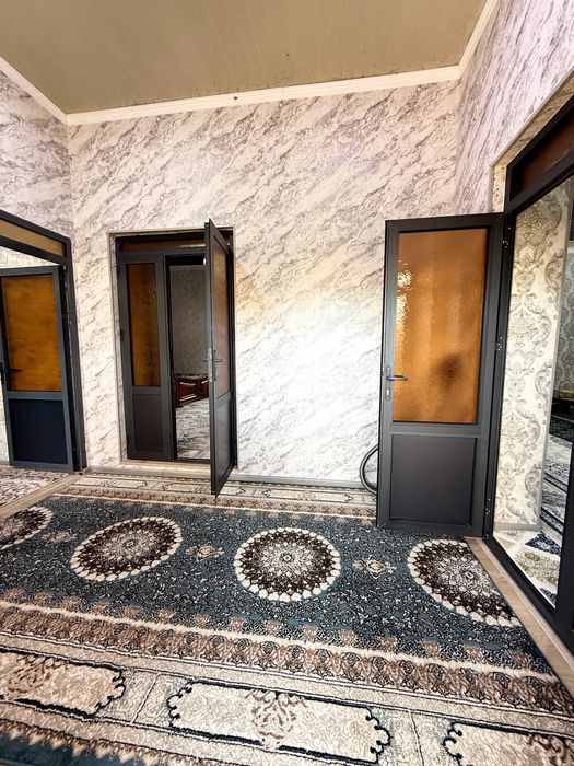 Ховли Сотилади 7 соток ески шахар орентир Мунис туйхонадан озро ичкари