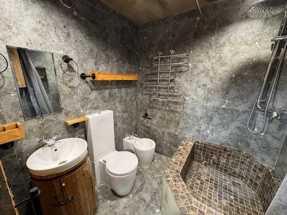 Срочно сдам кв 2/4/4  на Яллангаче ор-р Стадион Старт 378*