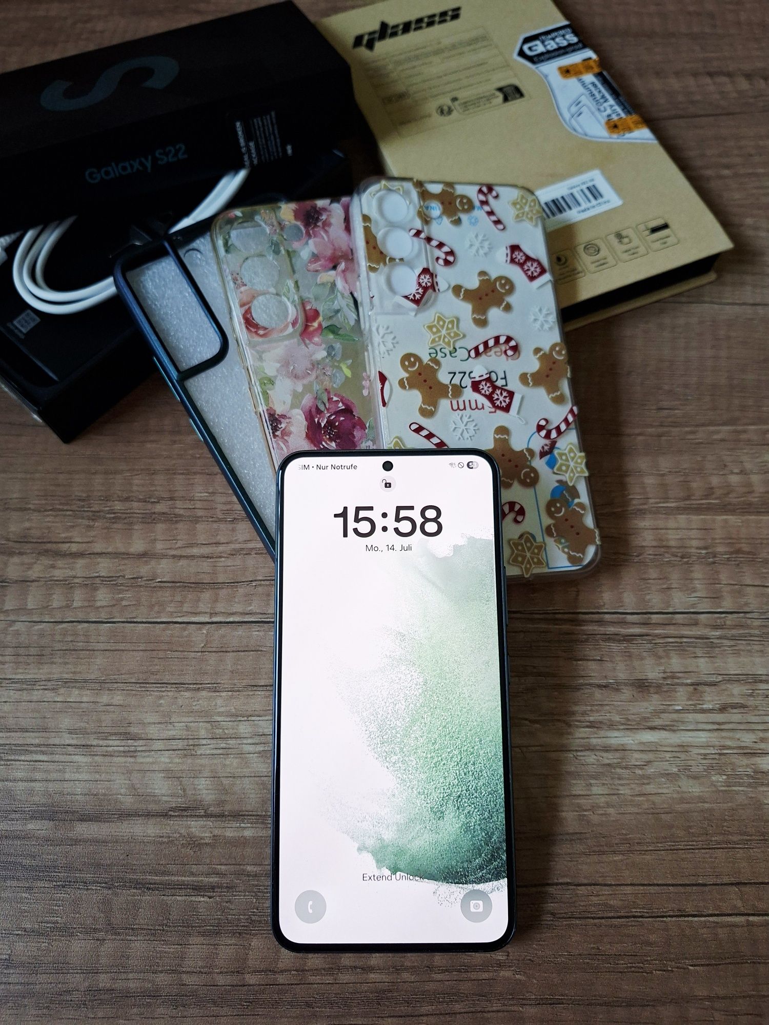 Samsung Galaxy S22 5G green