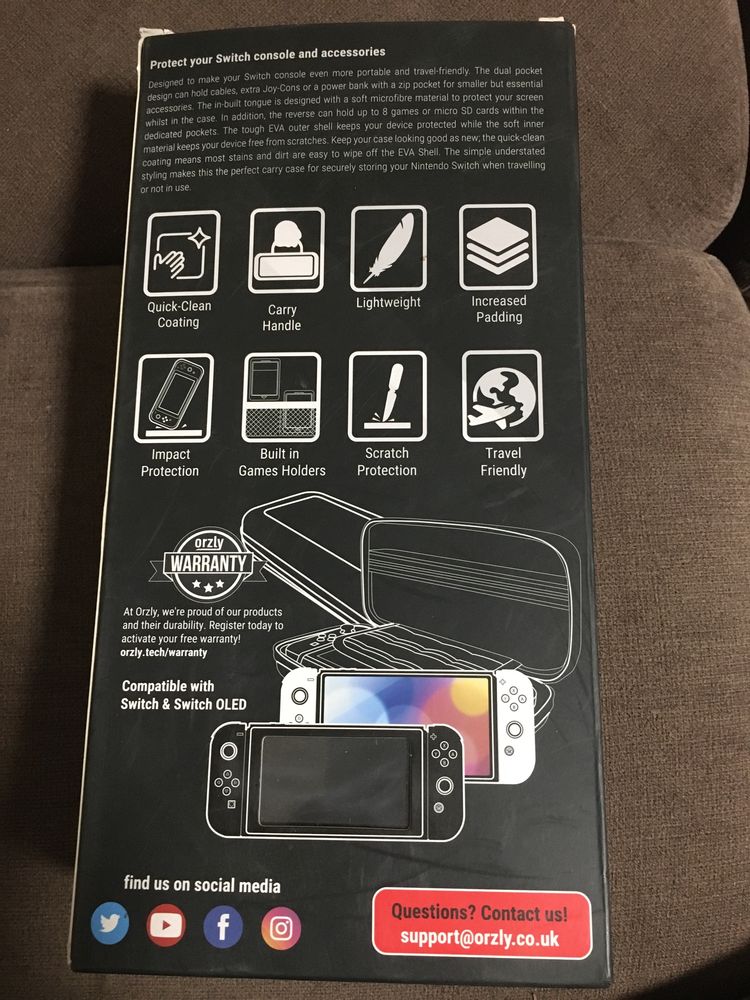 Husă de transport ediție specială pentru Nintendo Switch OLED