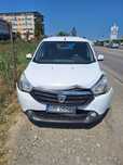 Dacia Lodgy avariat