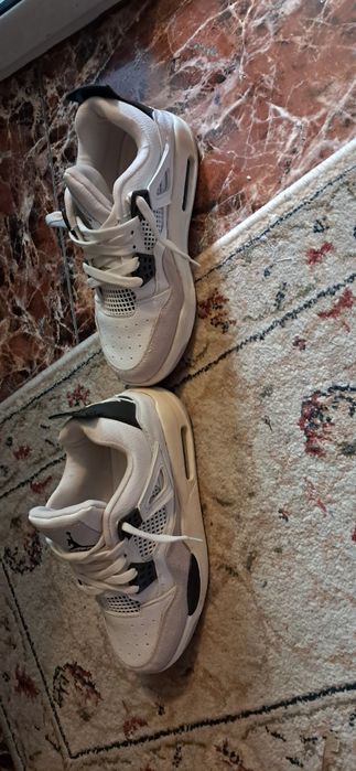 Adidași Nike air