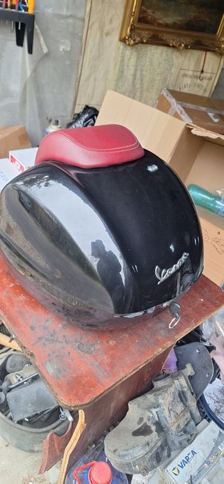 Top case cutie de casca portbagaj vespa