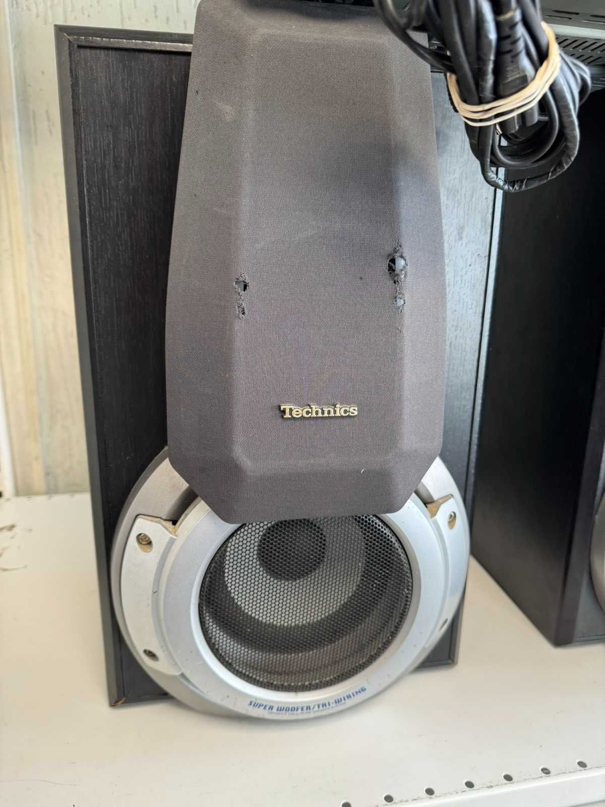 Усилвател Pioneer A-10 + Колони Technics sb-eh 560
