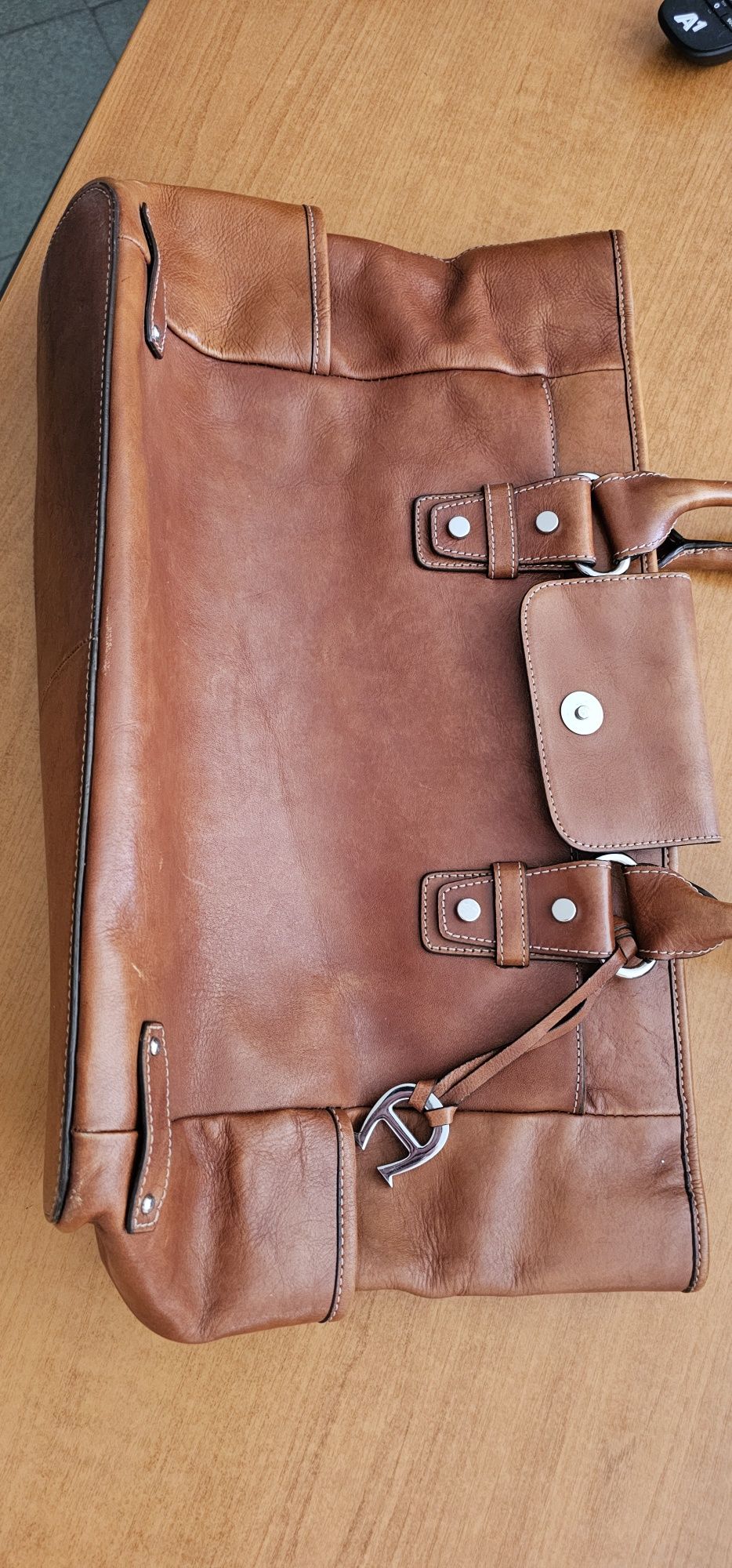 AIGNER кожена дамска чанта