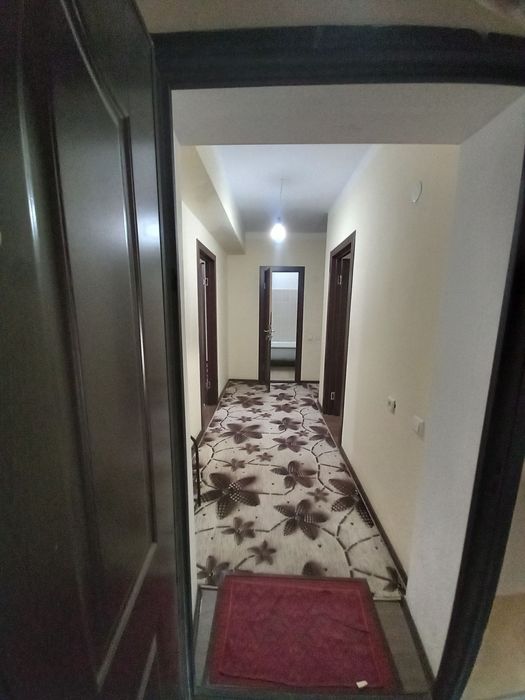 Motrid 7 etaj 2 xonali sotiladi