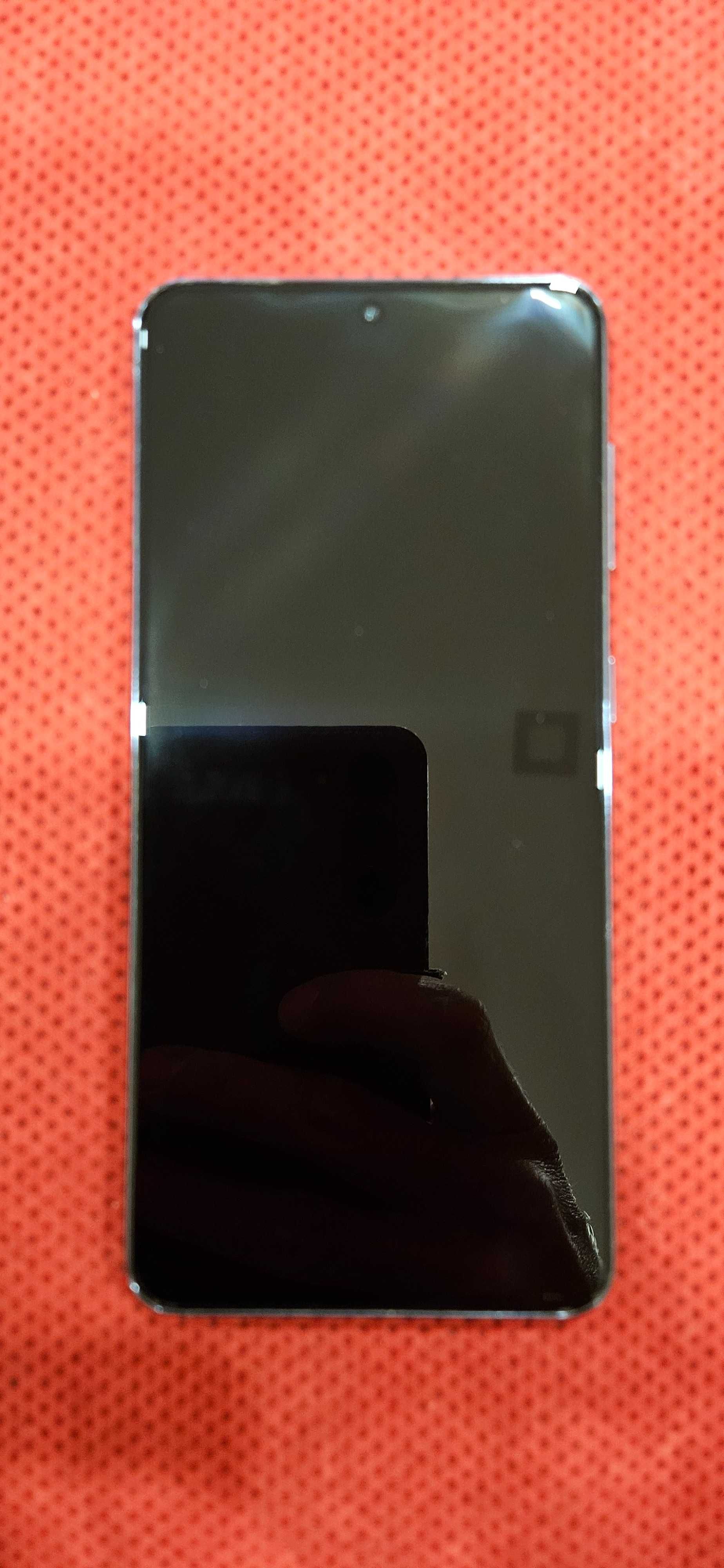 Samsung Galaxy S21 5G  8RAM 256GB