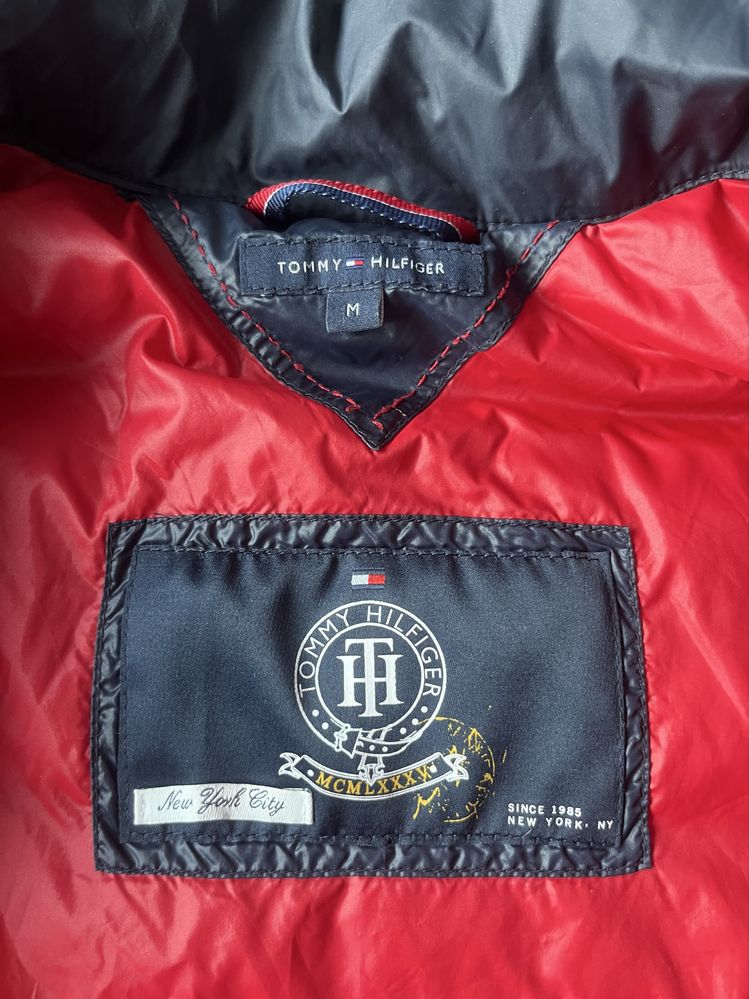 Дамско яке Tommy Hilfiger