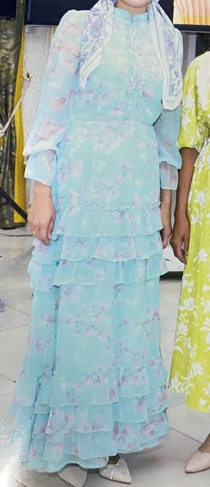 Продам вечернее платье из дубайского шифона