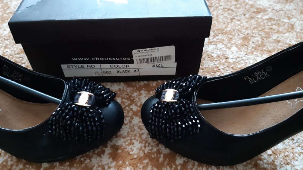 Pantofi eleganti cu toc nr 37