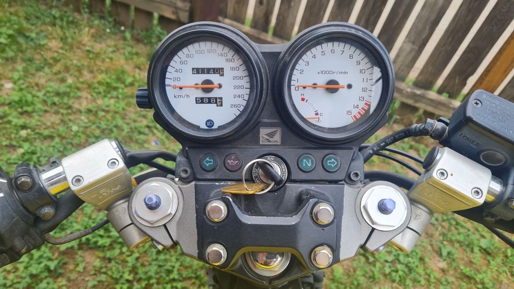 Vand Honda Hornet