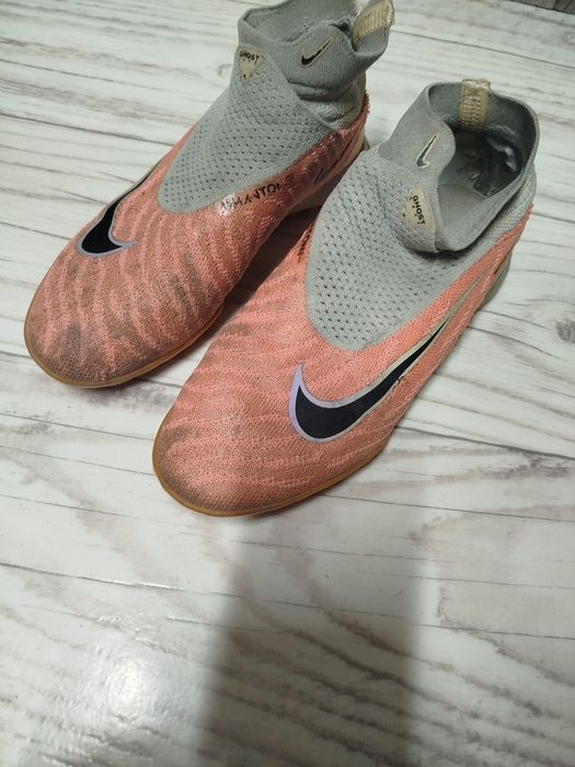 сороконожки nike phantom 37 размер