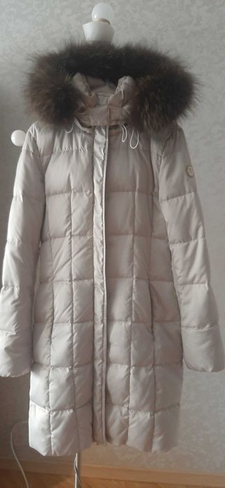 Зумно яке LAURÈL от естествен пух и косъм, рамер IT 40