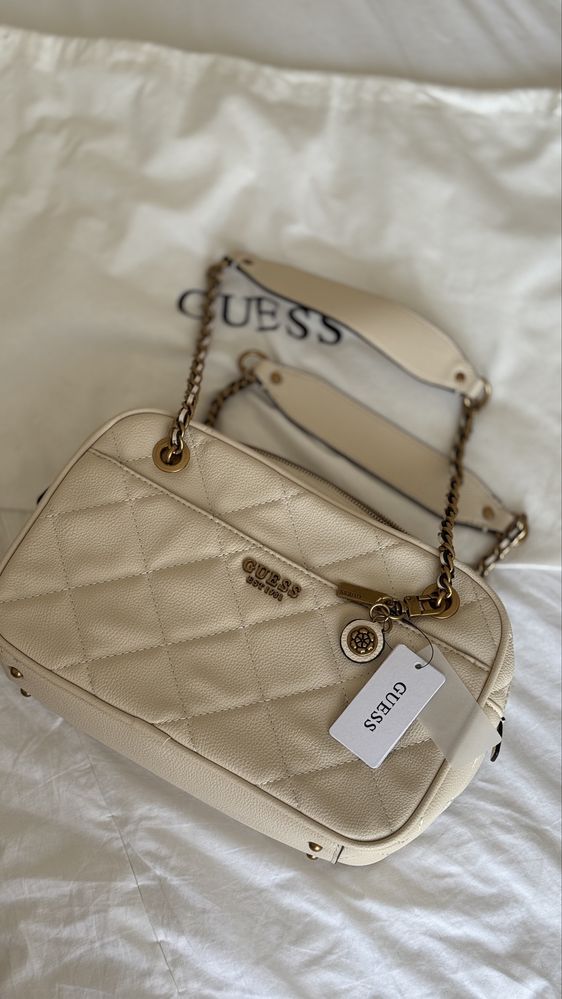 брендовая сумка GUESS