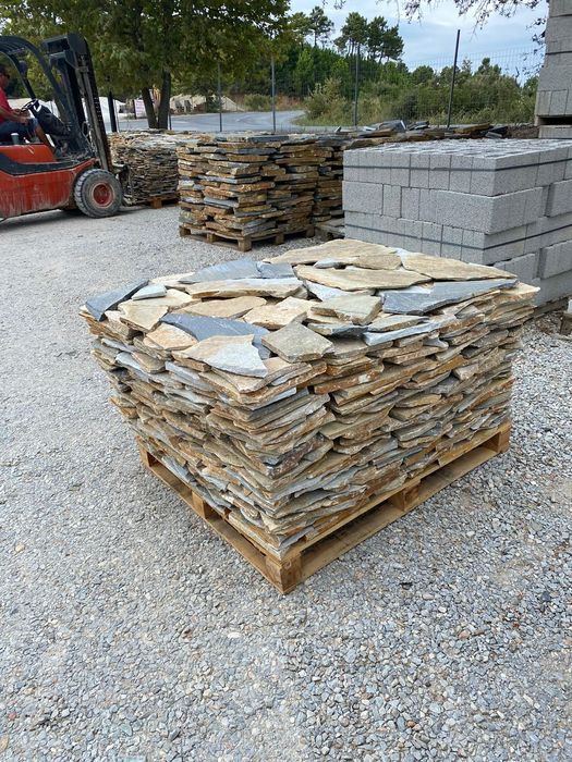 Piatra naturala de munte de Grecia 100%. Lucrez în toată Țara