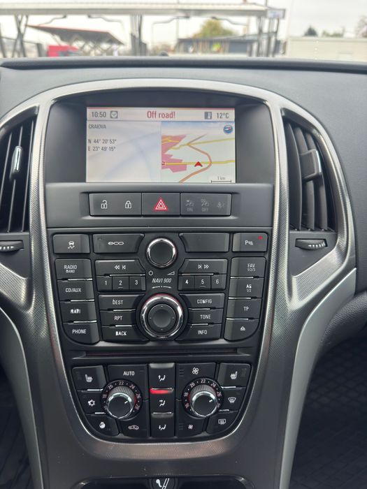 OpelAstra J 2012