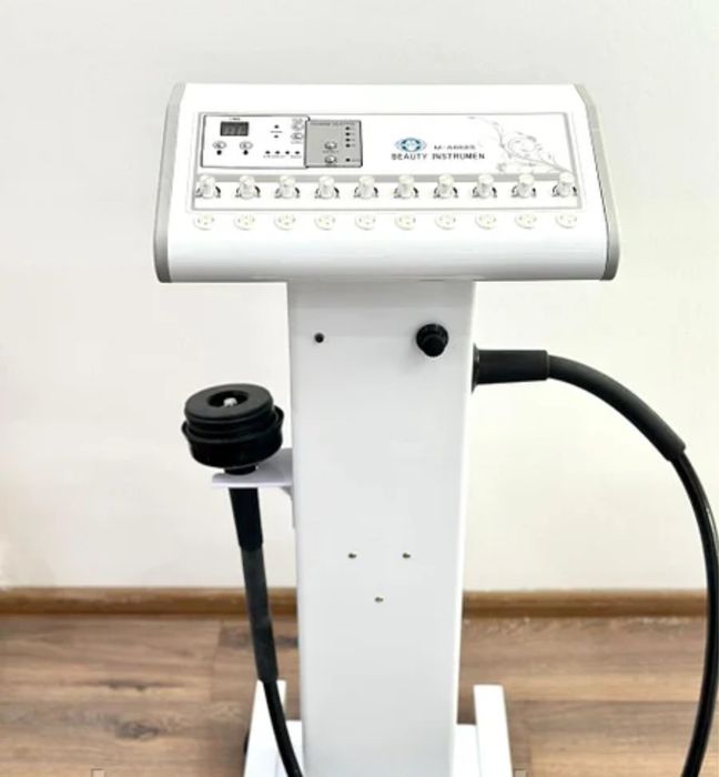 Аппарат вибрационного массажа и миостимуляции напольный G5 EMS