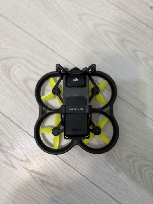DJI Avata 1 комплект – Goggles V2, RC2, аксесоари