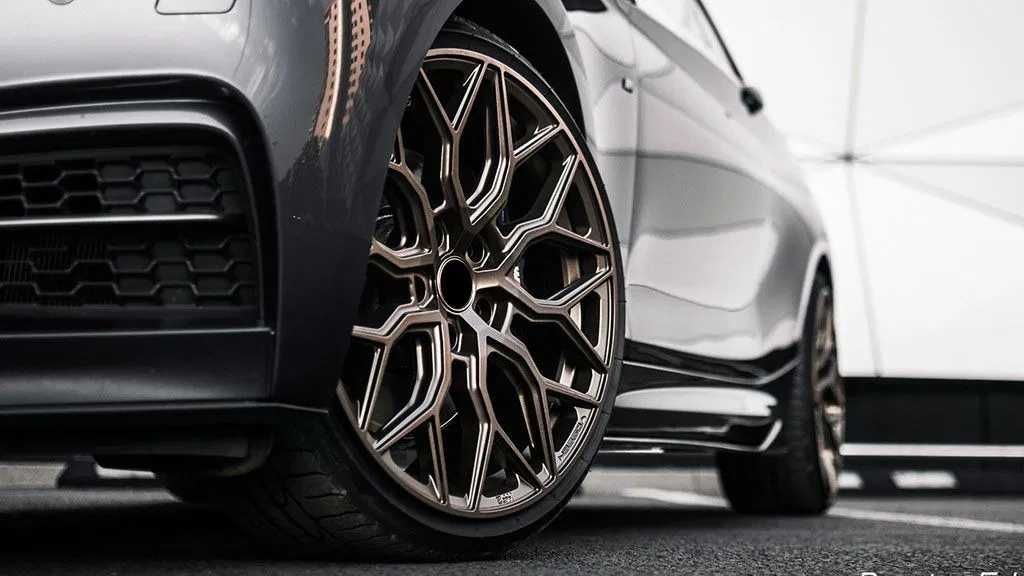 Jante R17 5x114.3 Bronze Vossen HF-2 Style | Toyota Lexus Hyundai Kia