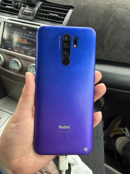 Продам телефон Redmi 9