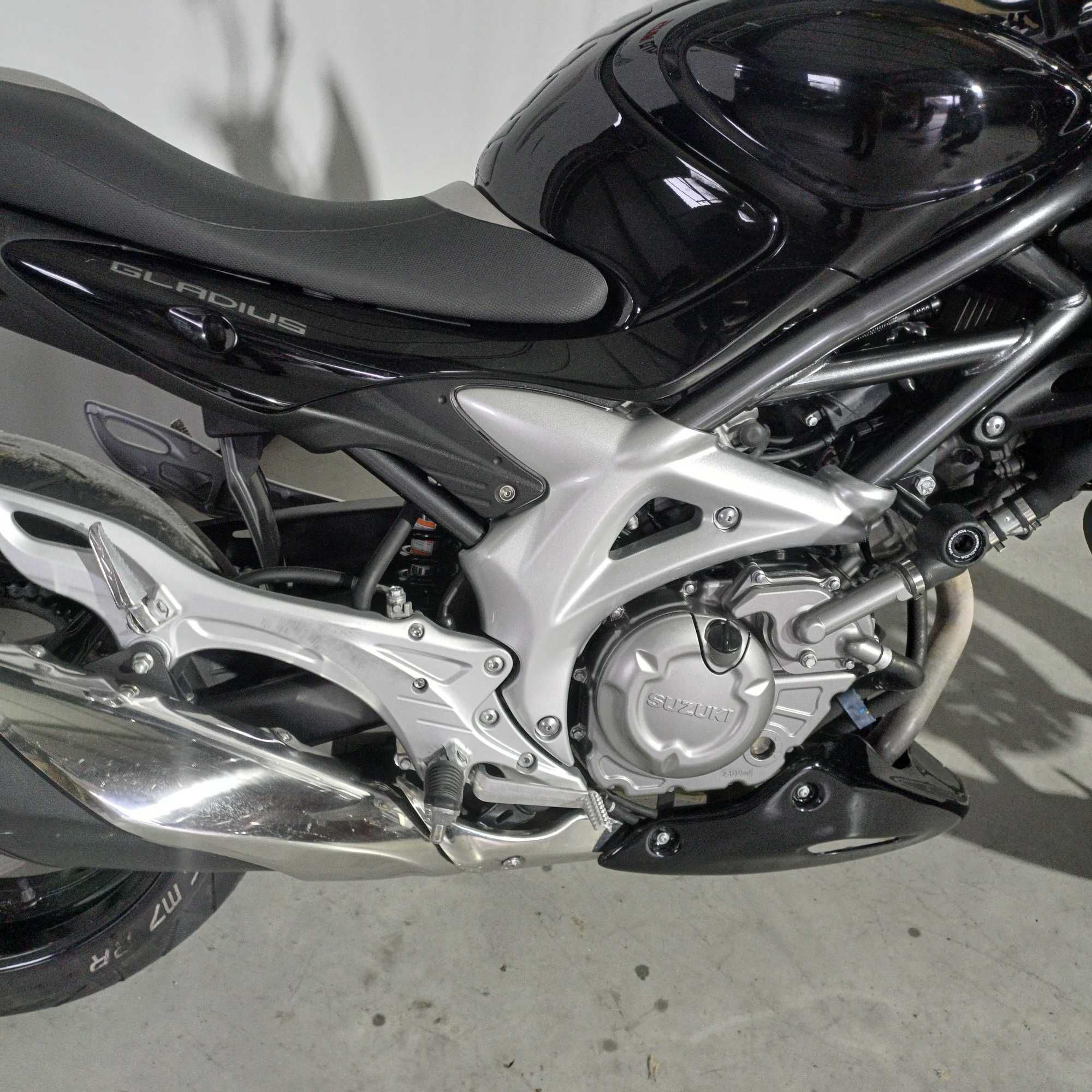 Motocicleta Suzuki Gladius 650 | S105660 | motomus.ro