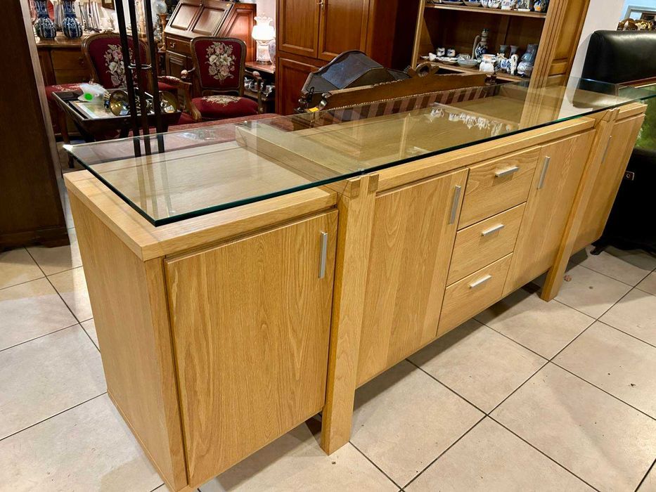 Масивен шкаф  Холандия