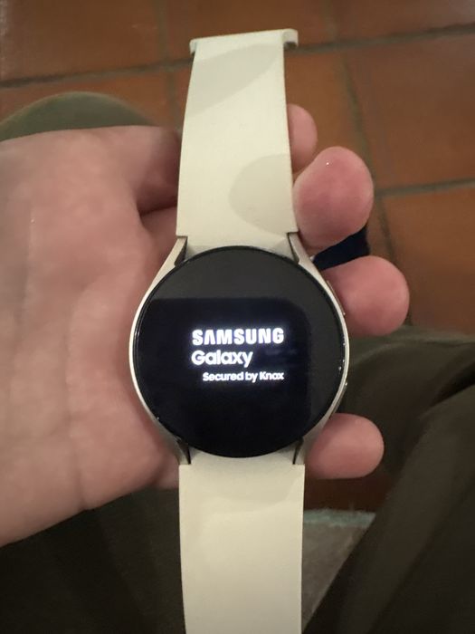 Ceas smar watch Samsung 6 Perfec funcționabil incă în garanție
