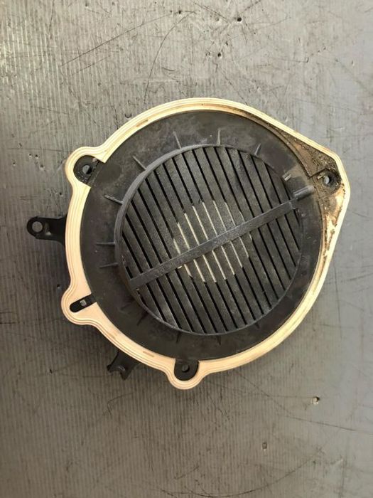 boxa dreapta spate audi a4 b7