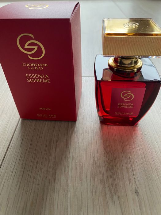 Парфюм Giordani Gold Essenza Supreme