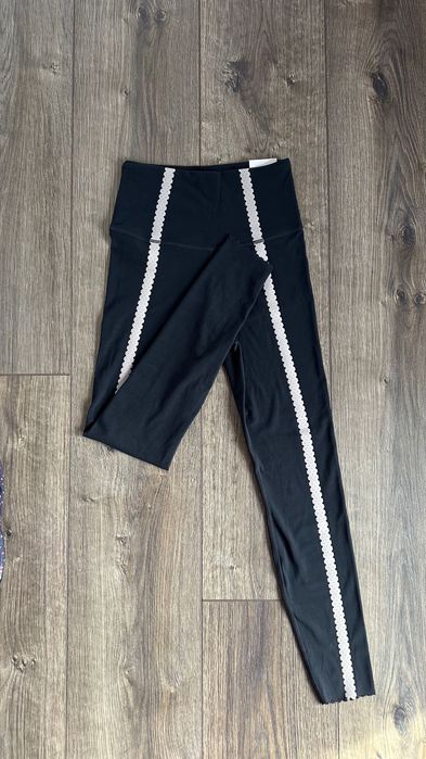 NIKE Yoga Dri-FIT Luxe leggings / XS / NOI / Pret initial 90€ =450 lei