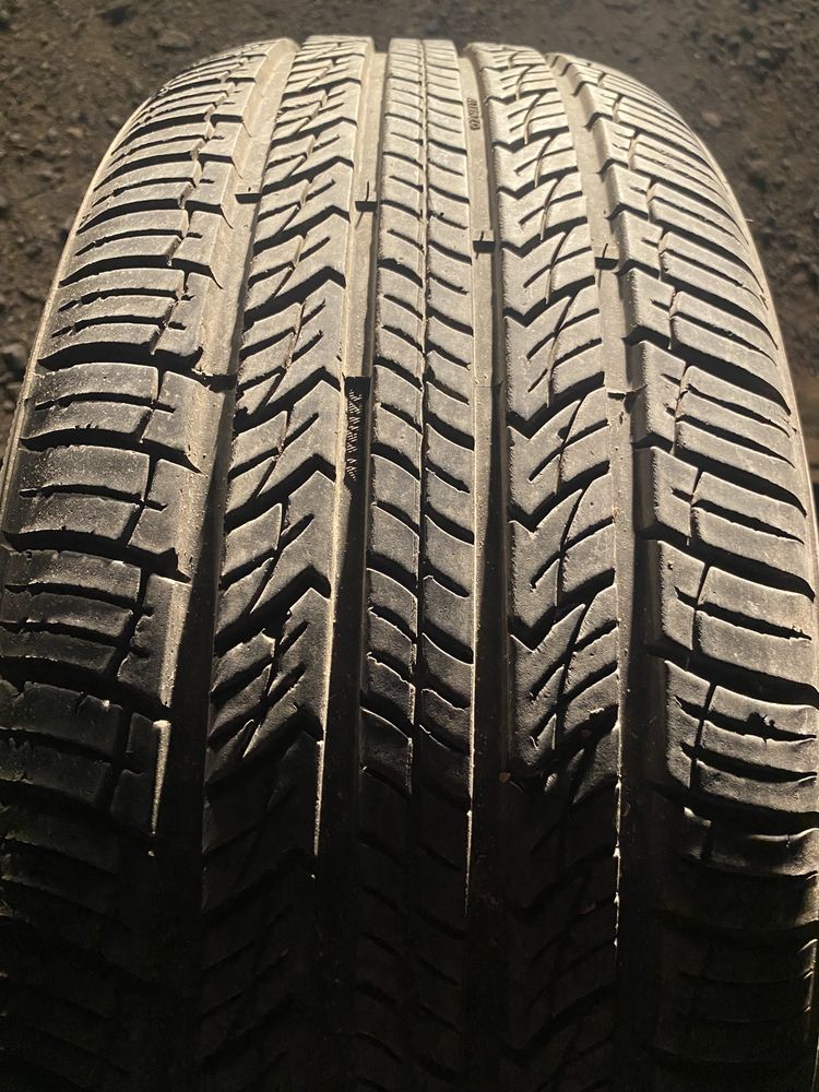 Шина 235/55R19 (1шт)