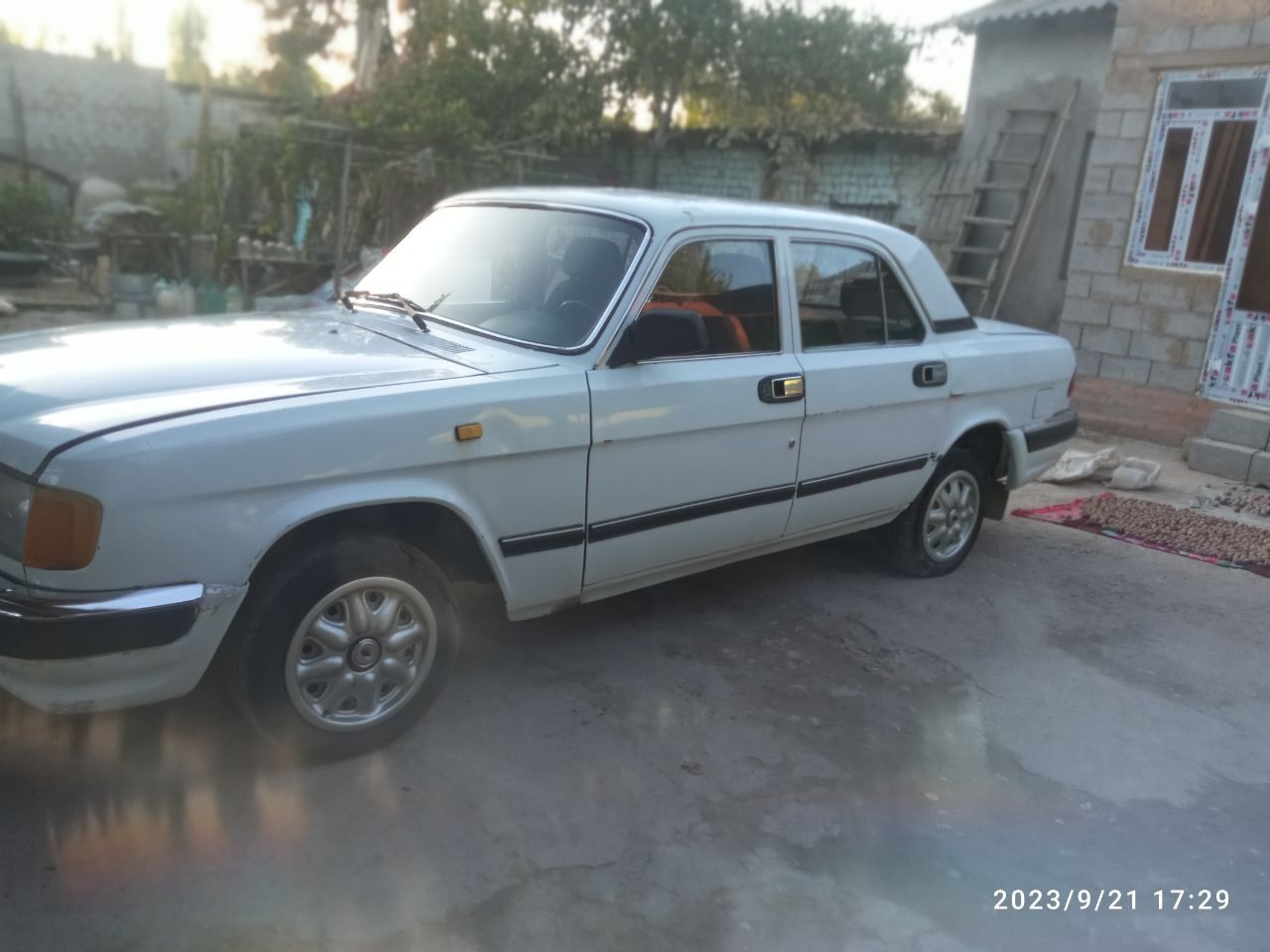 Volga moshina 3110