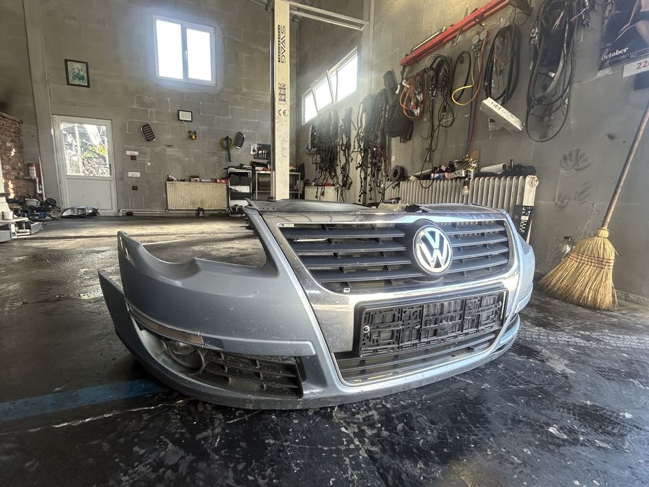 Bara fata vw Passat b6 trager radiatoare faruri