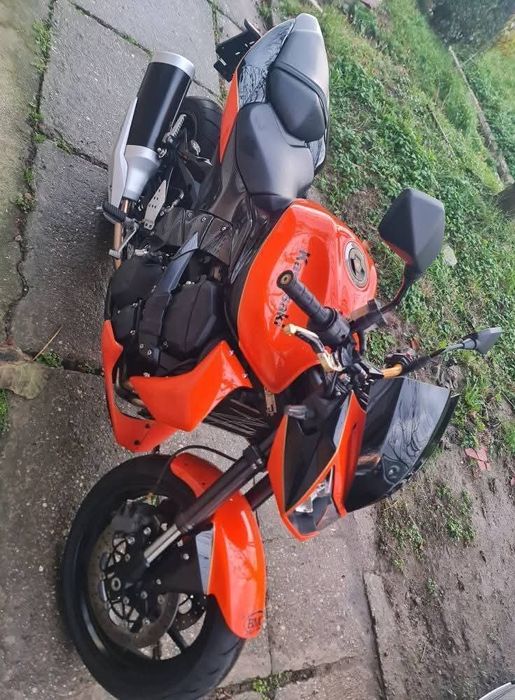 Kawasaki Z750/Z800/Z900/1000 Hornet MT gsxs