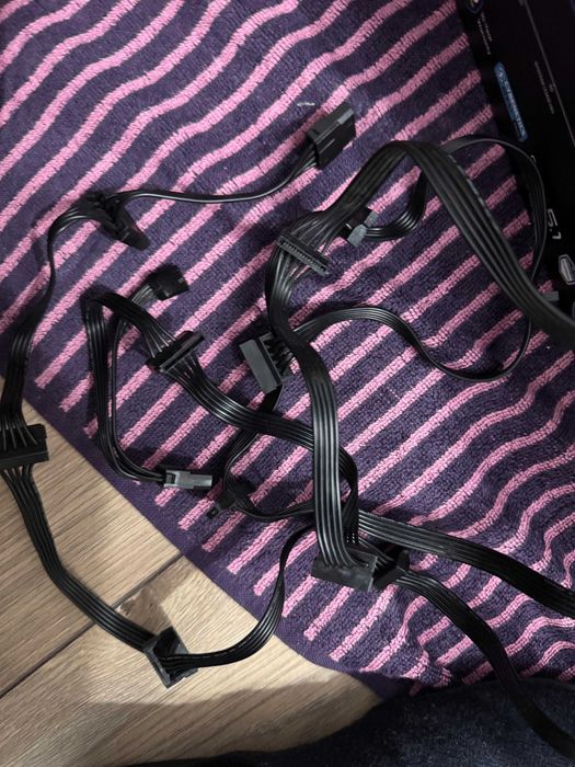 Sursa Raider II 750W 80+Silver Protectii